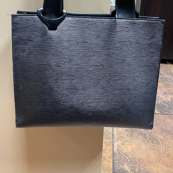 Louis Vuitton Vintage Epi Bag - Picture 4 of 16